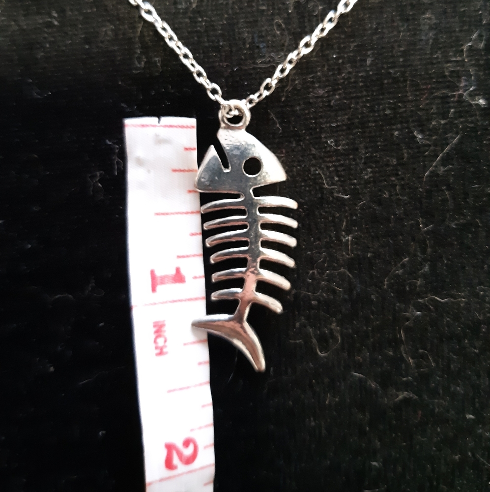 Fishbone necklace - Picture 3 of 4